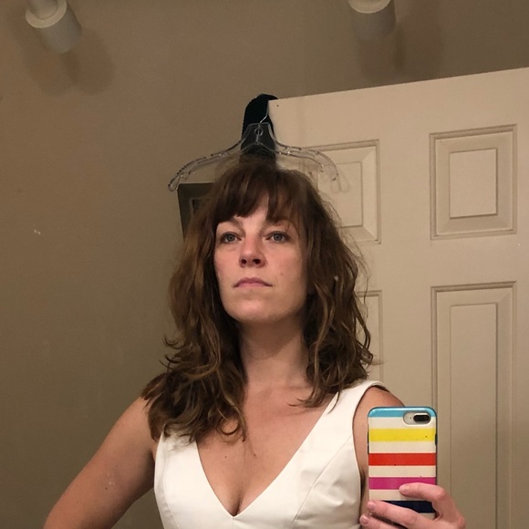 Meet your Posher, Robin - Picture 2 of 2